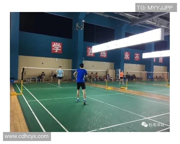 深入分析上海羽毛球队盯防战术的特点与应用策略